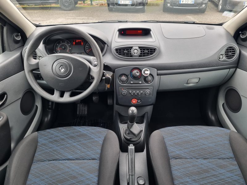 RENAULT CLIO III 1.2 16V 75 CV EXPRESSION