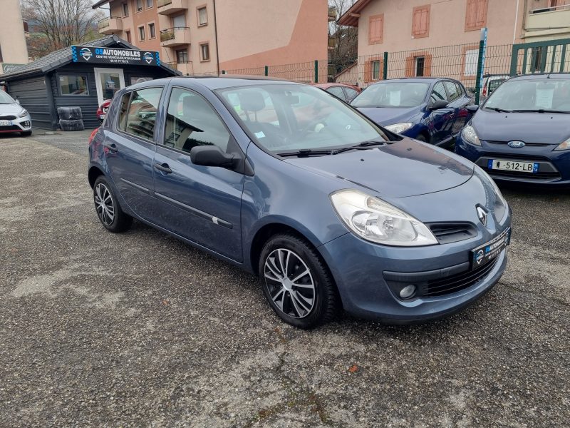 RENAULT CLIO III 1.2 16V 75 CV EXPRESSION