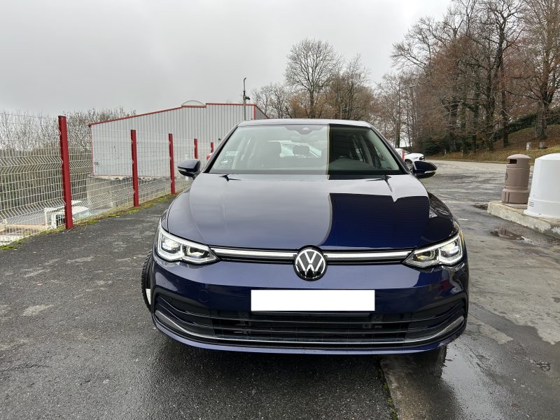 VOLKSWAGEN GOLF 2023