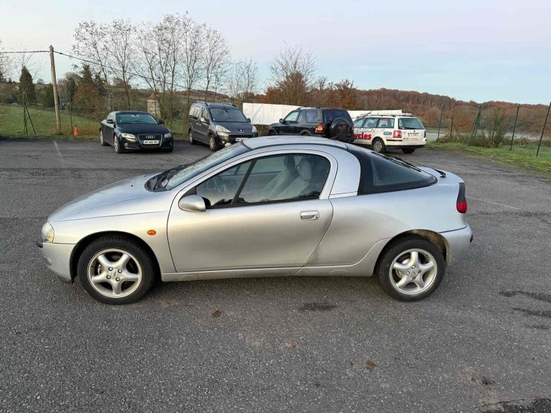 OPEL TIGRA-A 2000