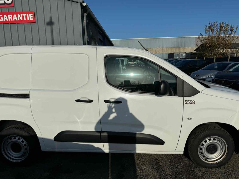 PEUGEOT PARTNER 1.5 BlueHDi 75 \"3 PLACES\"