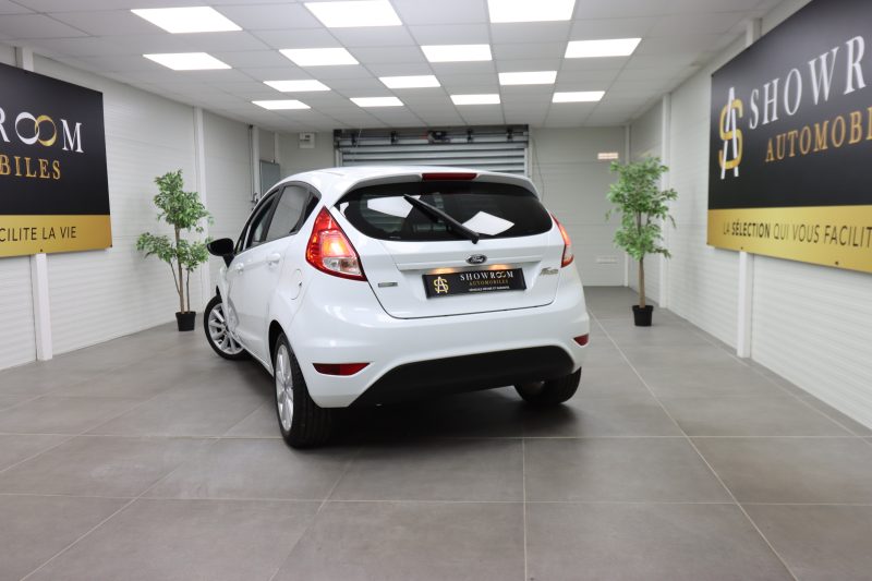 FORD FIESTA VI 2016