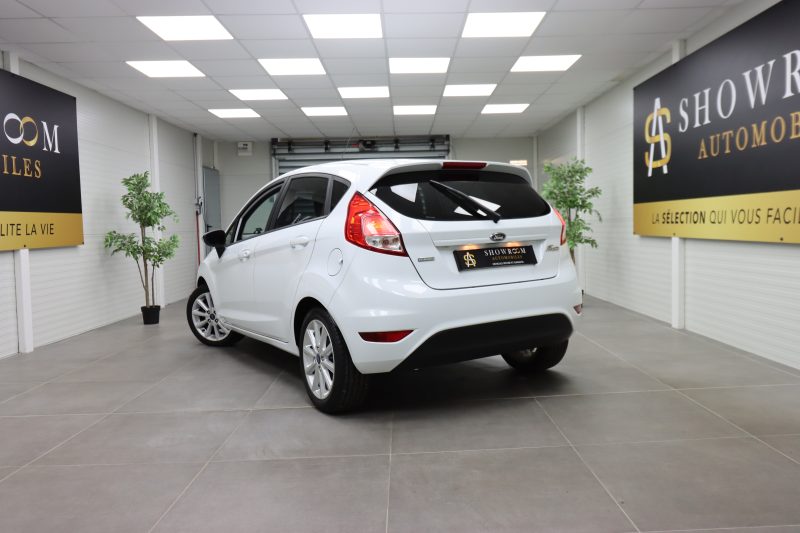 FORD FIESTA VI 2016