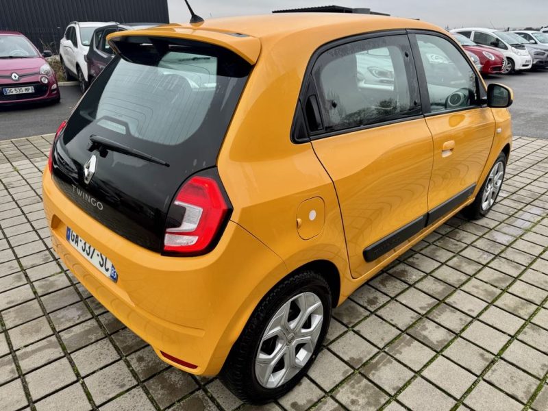 RENAULT TWINGO III 1.0 SCe 65CH ZEN