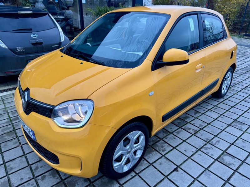 RENAULT TWINGO III 1.0 SCe 65CH ZEN