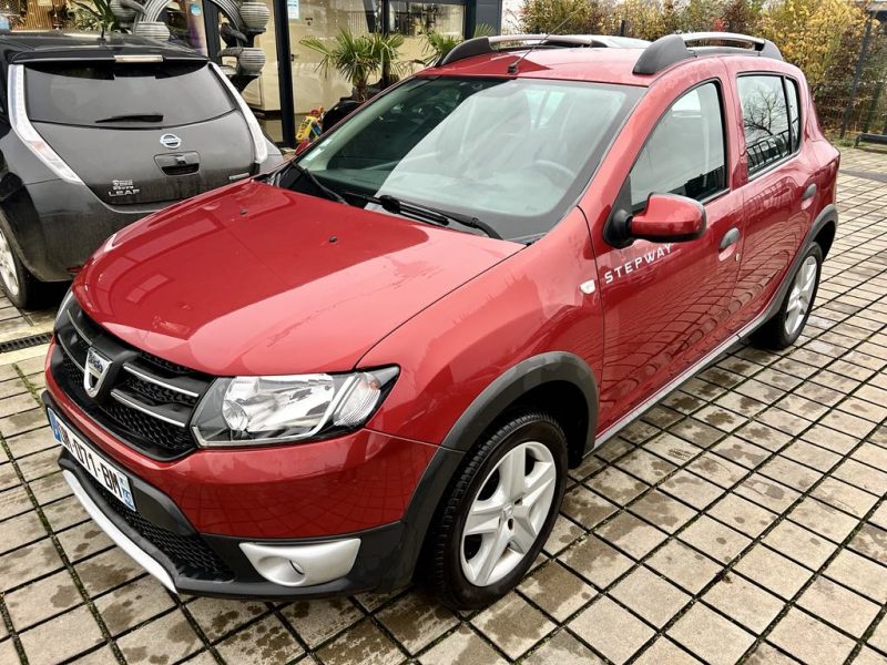 DACIA SANDERO II 1.5 dCi 90CH FAP STEPWAY PRESTIGE