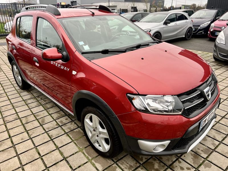 DACIA SANDERO II 1.5 dCi 90CH FAP STEPWAY PRESTIGE