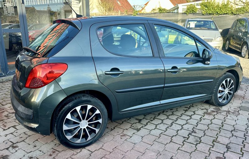 PEUGEOT 207 1.6L HDi 109Ch *EXECUTIVE* / Revisee&Garantie