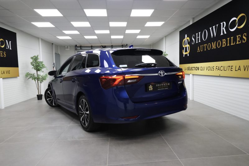 TOYOTA AVENSIS 2018