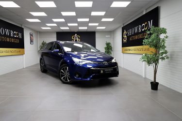 TOYOTA AVENSIS 2018