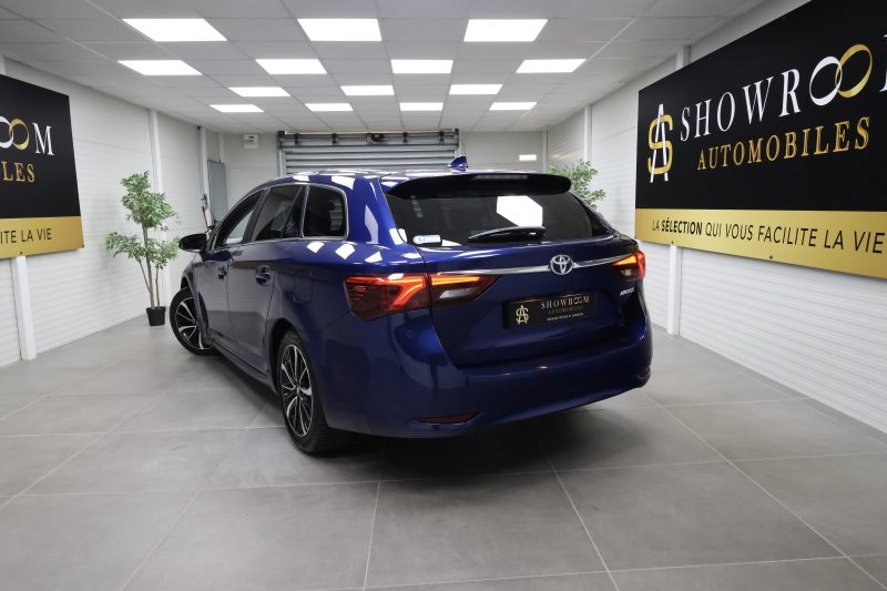 TOYOTA AVENSIS 2018