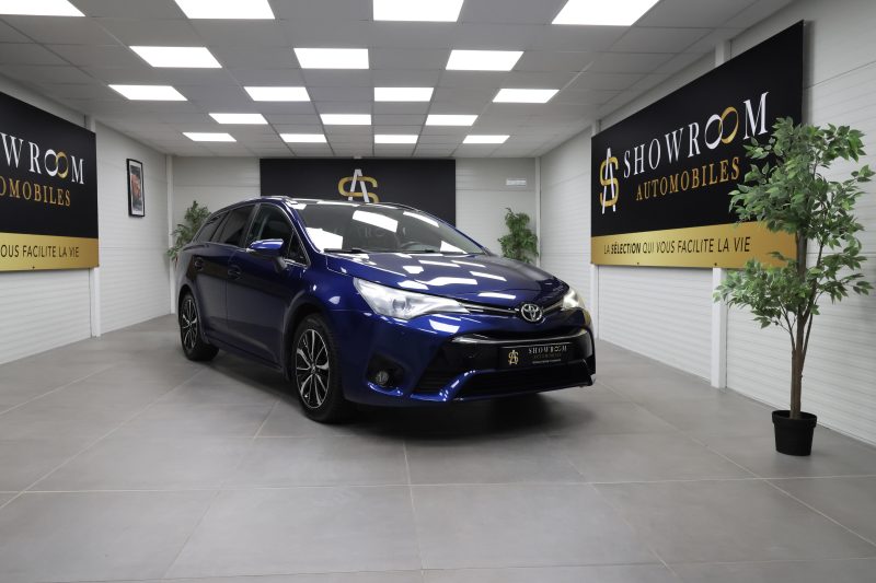 TOYOTA AVENSIS 2018