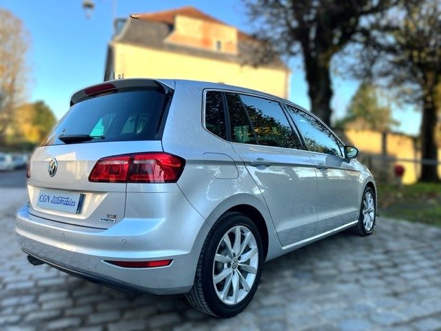 VOLKSWAGEN GOLF SPORTSVAN 2015