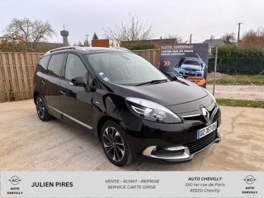 RENAULT GRAND SCENIC III 1.2 TCe 130 BOSE 7 PL/Toit Ouvrant