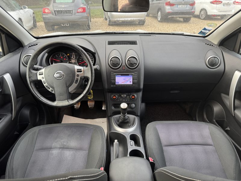 NISSAN QASHQAI 2013