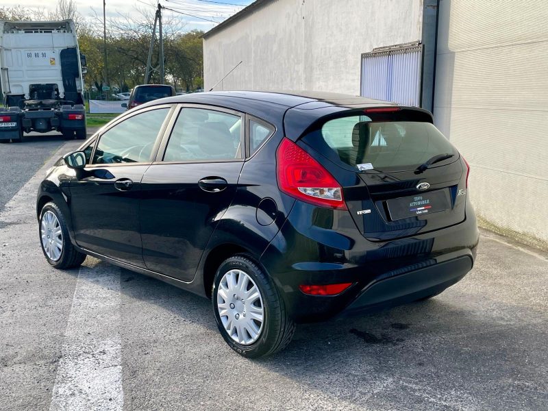 FORD FIESTA 1.4 tdci 70ch EDITION DISTRIBUTION FAITE 