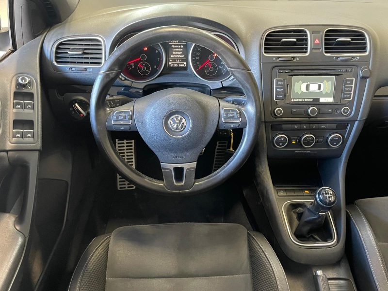 VOLKSWAGEN GOLF CABRIOLET 1.2 TSI 105 CH CARAT