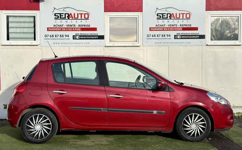 RENAULT CLIO III 2010