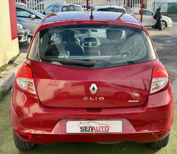 RENAULT CLIO III 2010