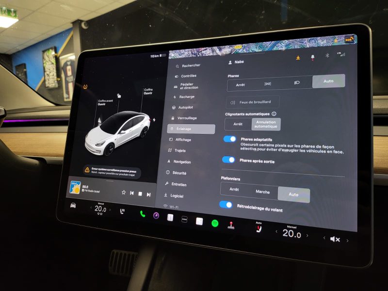 TESLA MODEL 3 I STANDARD RANGE PLUS 325 POMPE A CHALEUR / CONDUITE ENTIEREMENT AUTONOME