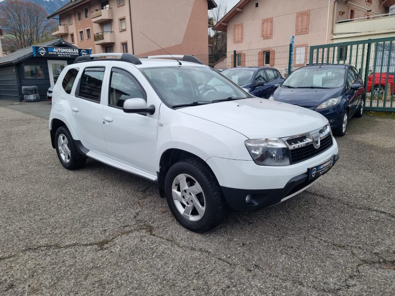 DACIA DUSTER 1.6 16V 110 CV 4WD LAUREATE