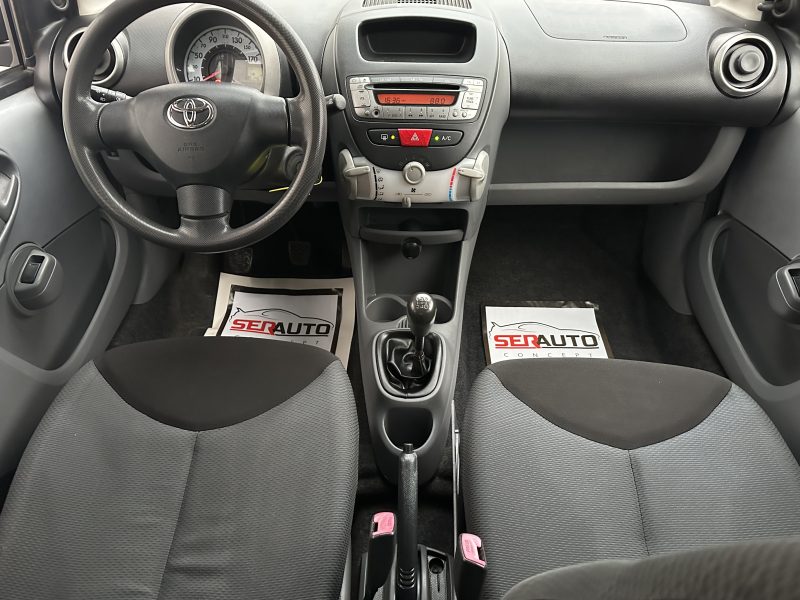 TOYOTA AYGO 2006