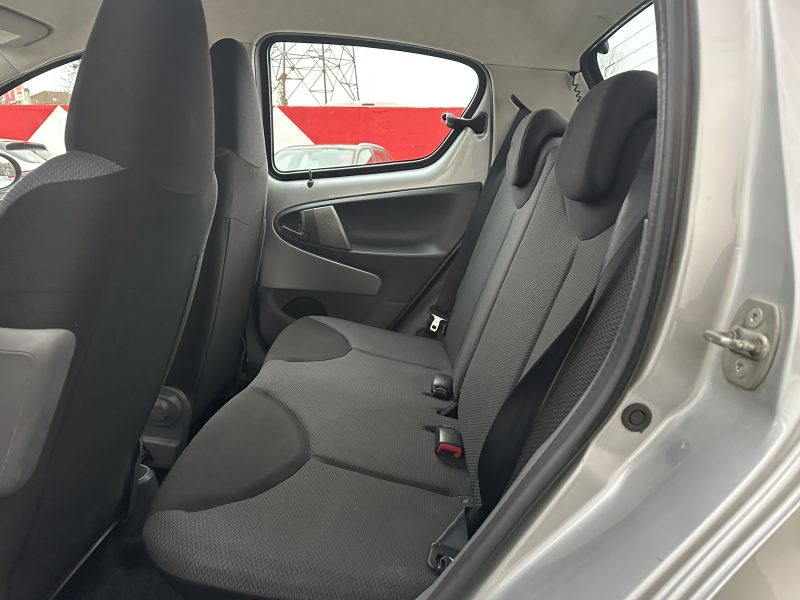 TOYOTA AYGO 2006