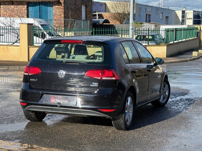 VOLKSWAGEN GOLF 7 2012