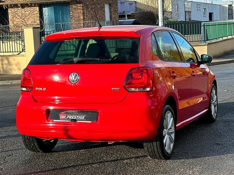 VOLKSWAGEN POLO 2010