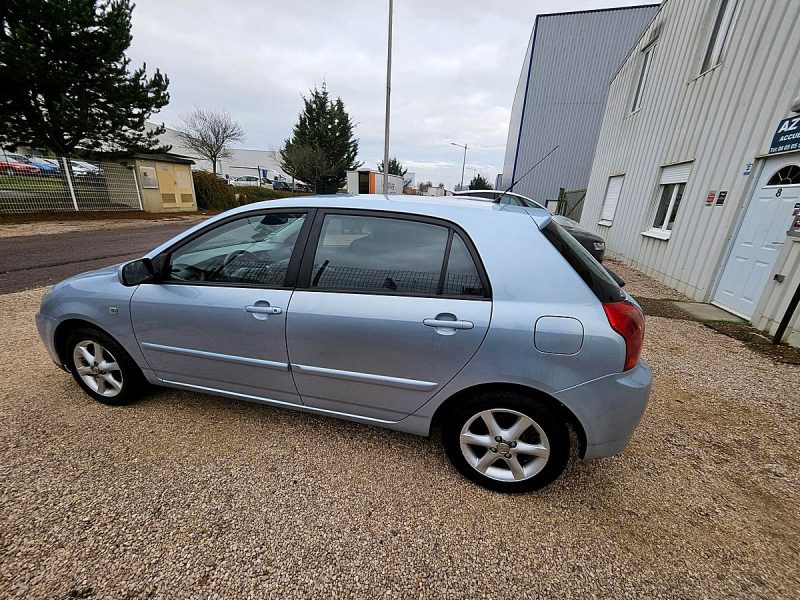 TOYOTA COROLLA 2004