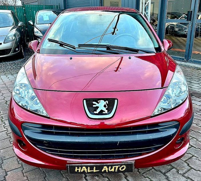 PEUGEOT 207 1.4L i 16V 88Ch *TRENDY* / Revisée&Garantie