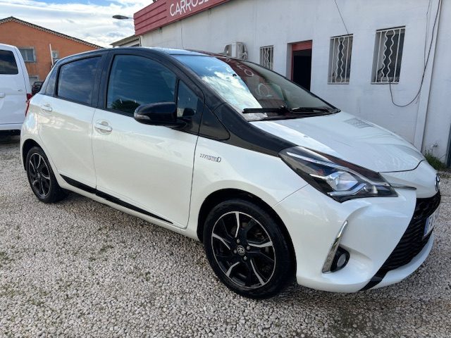 TOYOTA YARIS HYBRID 2018