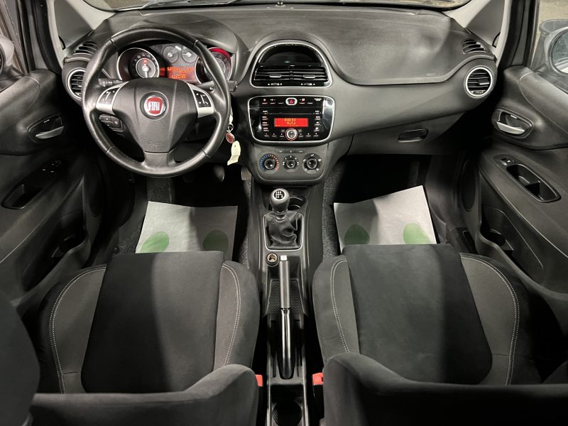 FIAT PUNTO III (3) ITALIA 1.2 69 Cv 5 PORTES CLIMATISATION BLUETOOTH CRIT AIR 1 - GARANTIE 1 AN