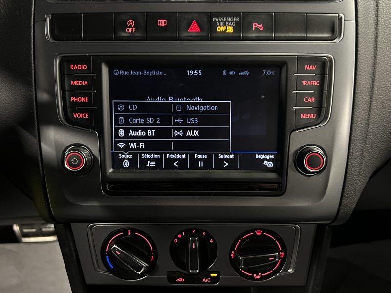 VOLKSWAGEN POLO 5 V PHASE 2 ALLSTAR 1.2 TSI 90 APPLE CARPLAY & ANDROID / BOITE AUTO - GARANTIE 1 AN