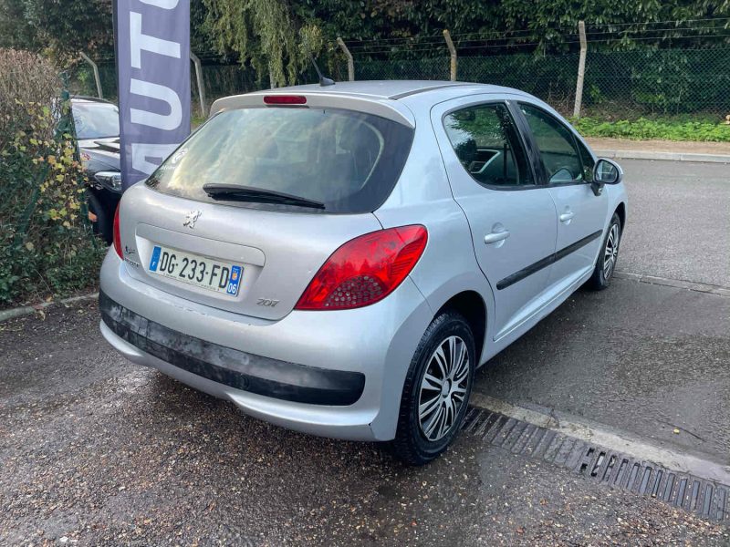 PEUGEOT 207 1.4HDI 75CV