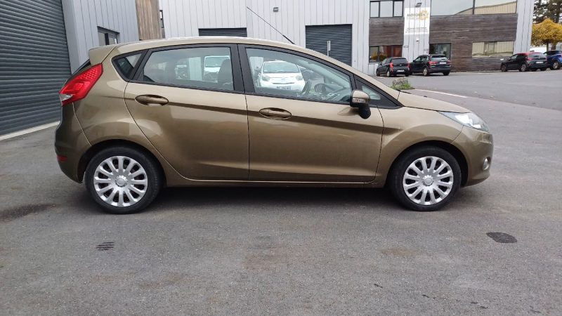 FORD  FIESTA 2012