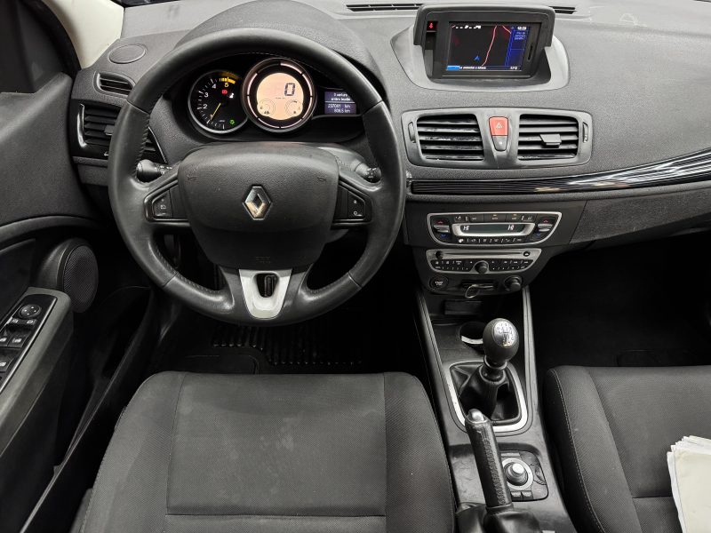 RENAULT MEGANE 2010