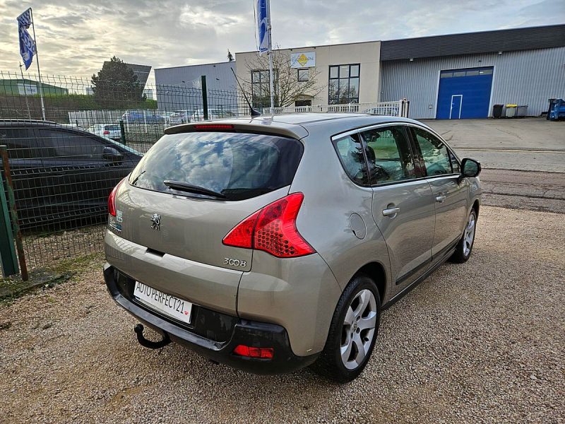 PEUGEOT 3008 2009