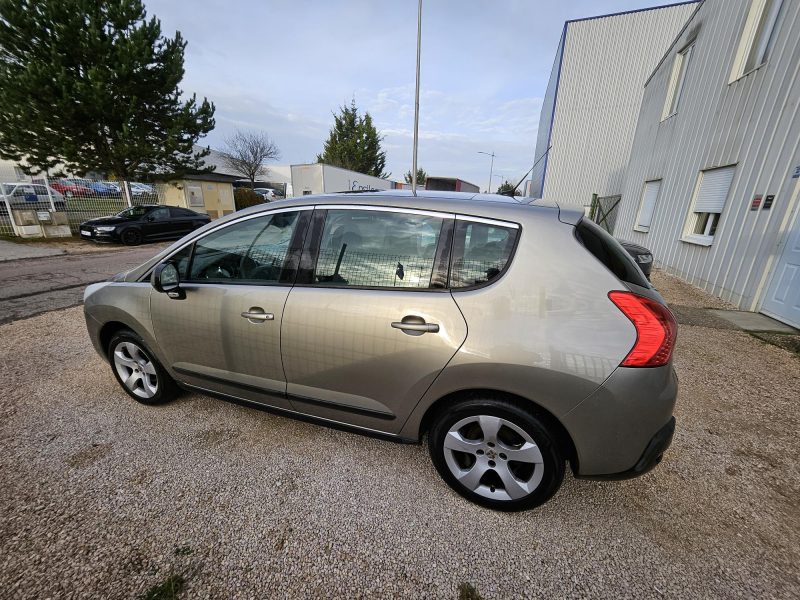 PEUGEOT 3008 2009