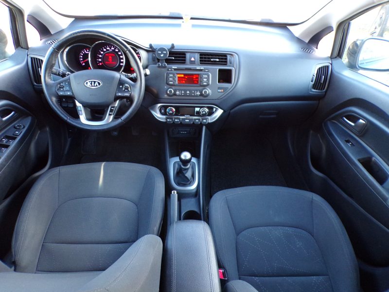 KIA RIO 2012