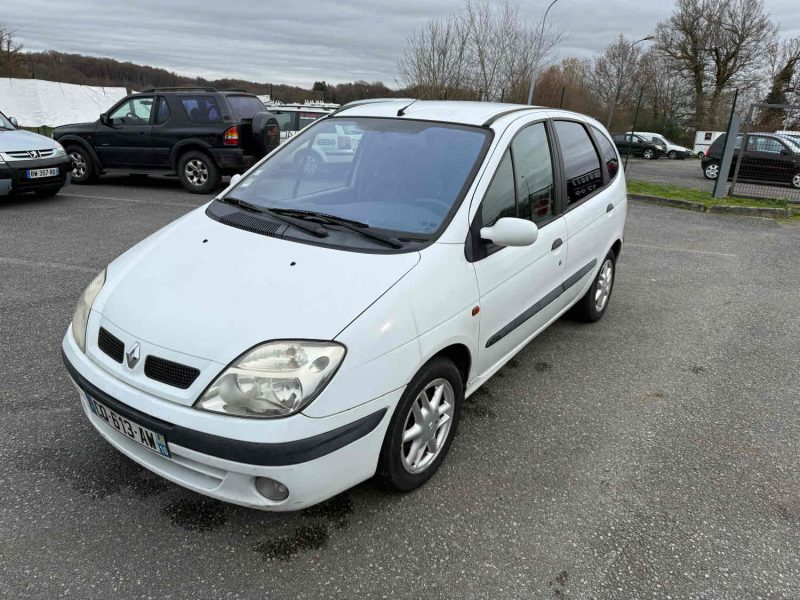 RENAULT MEGANE SCENIC 2000