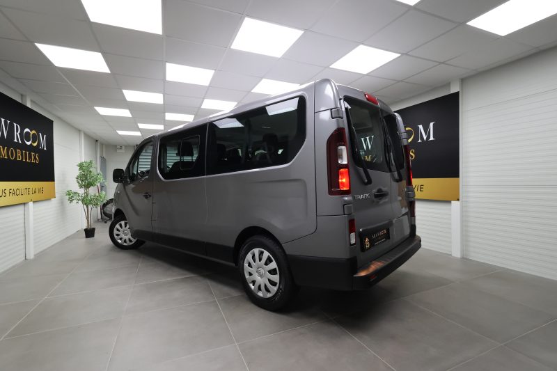 RENAULT TRAFIC 2019