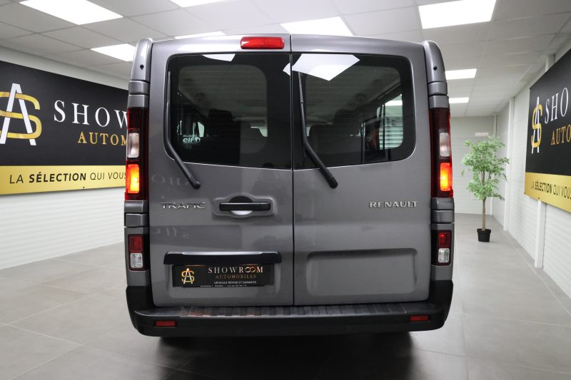 RENAULT TRAFIC 2019