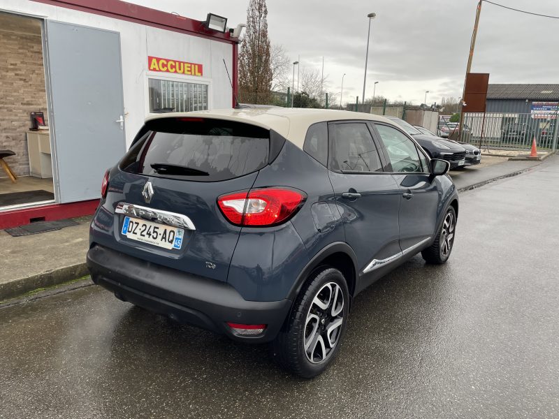 RENAULT CAPTUR 2015