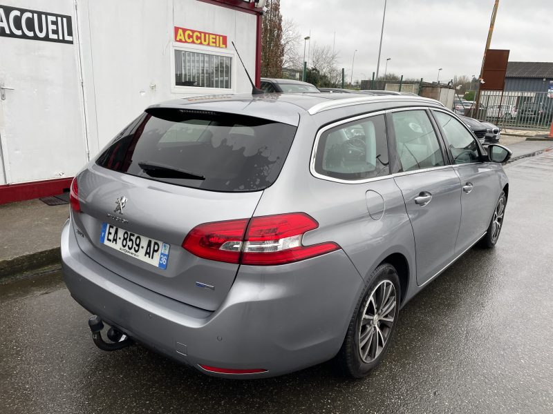 PEUGEOT 308 2016