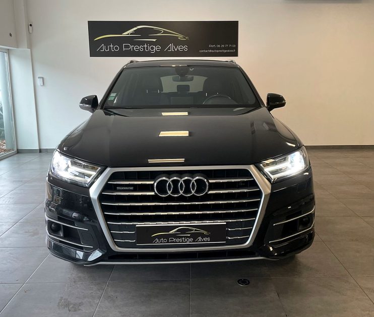 AUDI Q7 2018