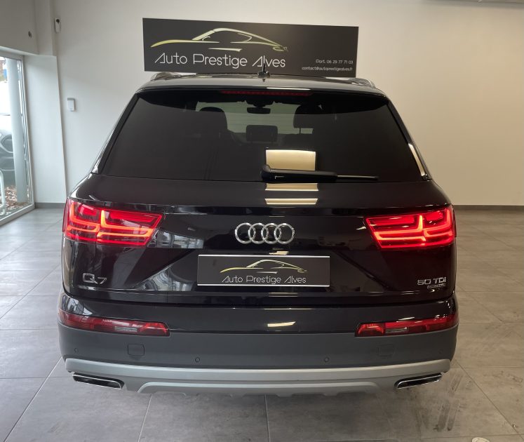 AUDI Q7 2018