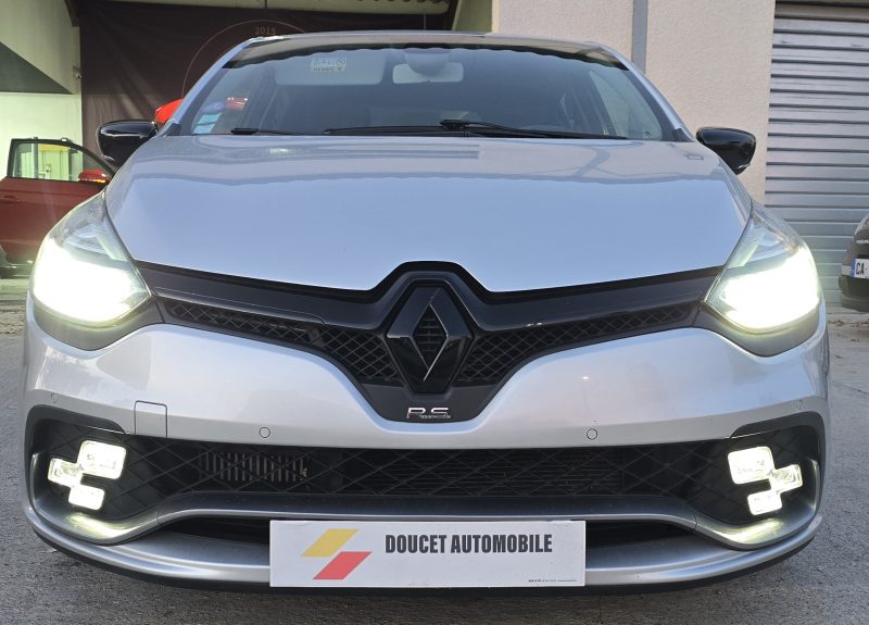 RENAULT CLIO 2018