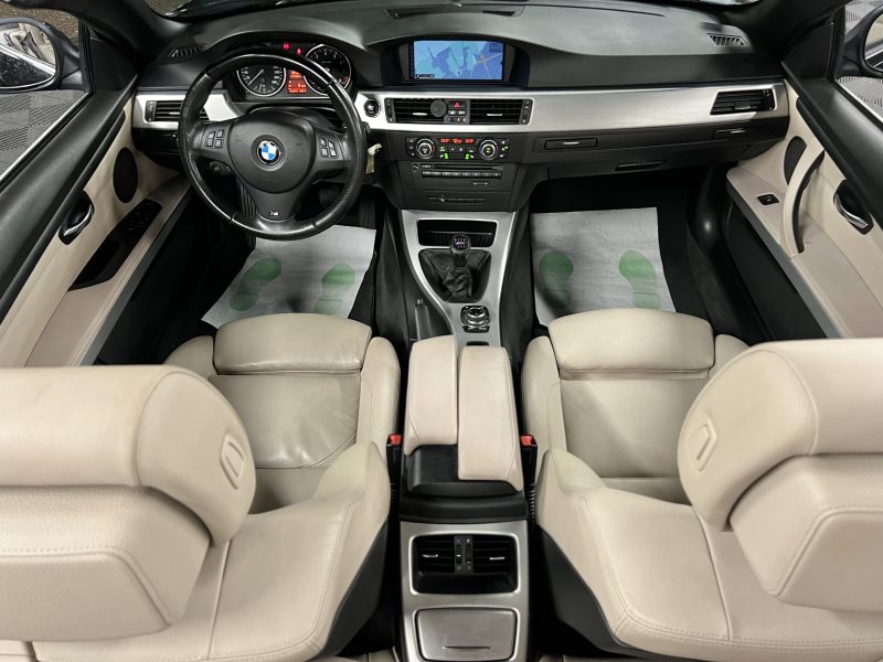 BMW SERIE 3 E93 PHASE 2 CABRIOLET LUXE 325i 3.0 6 CYLINDRES 211 / INTERIEUR CUIR GPS - GARANTIE 1 AN