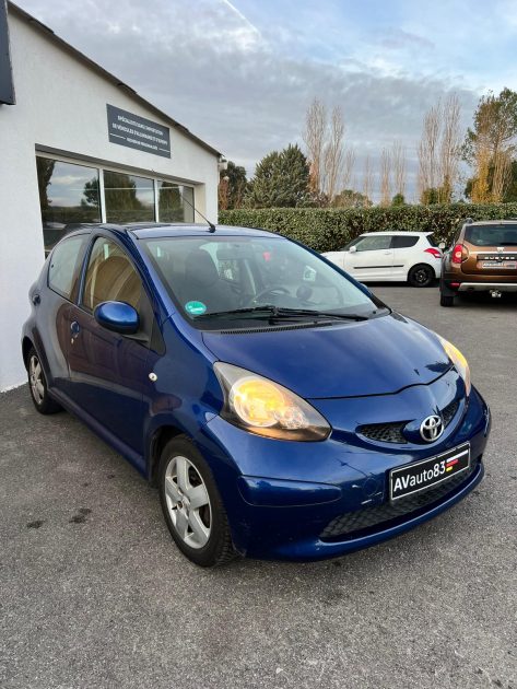 TOYOTA AYGO 2007 1.0 68CV Embrayage neuf / CT OK 